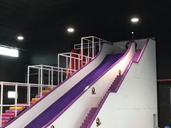 -嘿哟动霸CHUA·新潮玩运动娱乐中心·蹦床滑冰团建乐园