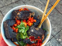 -黑色经典臭豆腐·湖南特产(太平街口店)