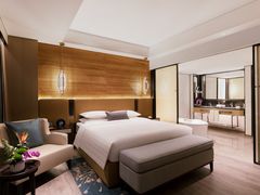 -上海尊茂酒店