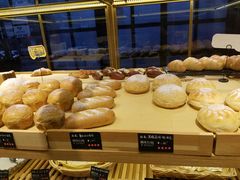 -啊噗吐呦现场烘焙(麦凯乐店)