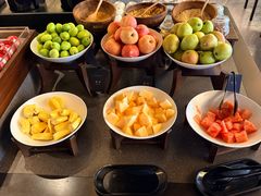 -杭州西湖湖滨银泰亚朵酒店