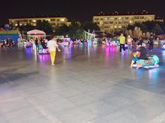 -利群海琴购物广场(商丘路店)