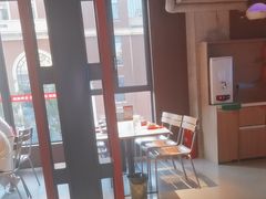 -肥肥虾庄·金牌油焖大虾(杨园滨江时代walk店)
