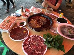 -映山红鲜货火锅(鱼嘴店)