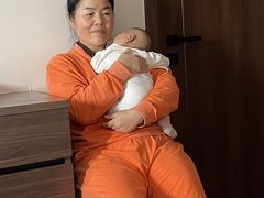 -爱的果实月嫂育婴师(世纪东方店)