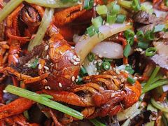 -乡土黄·鲜牛肉火锅·小龙虾(兴业街店)