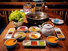 -明洞阿姨·韩式酱蟹烤肉·创意料理(三元桥店)