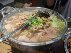-肖四女乐山跷脚牛肉(世博源店)