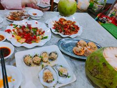 -亚龙湾8号(丁村万人海鲜广场店)