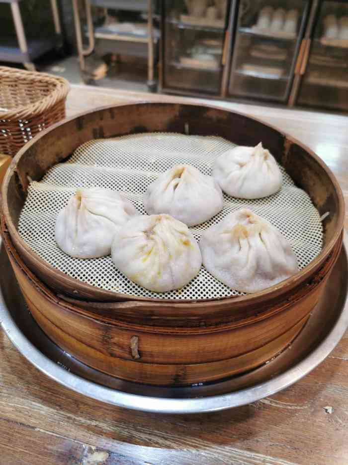 金牌忆秦园(恒隆广场店)-"强烈推荐 我感觉他家的小笼包是可以特意绕.