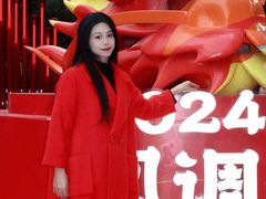 -杭州西湖银泰百货