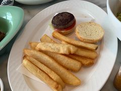 -瑰丽酒店·海吧·天际下午茶·现场DJ·天台酒吧
