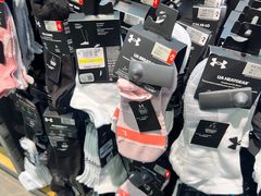 -UNDER ARMOUR(八达岭奥莱店)