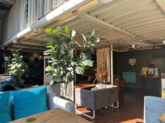 -84那年咖啡馆(李沧万达店)