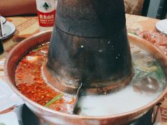 -老蜀铜火锅·酸菜脊骨·麻辣羊蝎子(热闹路店)