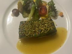 榛果脆顶焗鲑鱼-Solo(衡山路店)