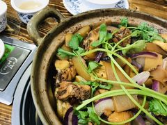-奇味鸡煲(麦地店)