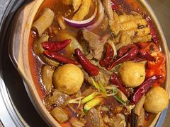 -蔡婶牛腩牛杂煲(长安万科店)