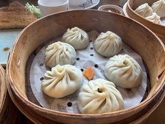 招牌蟹黄小笼-南翔馒头店(豫园店)