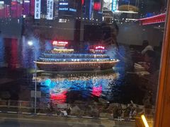 -小天鹅火锅·一线江景洪鼎旗舰店(洪崖洞店)