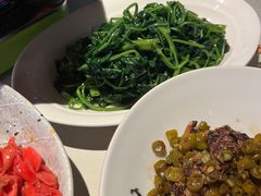 清炒时令蔬菜-芙蓉堂(武汉天地店)