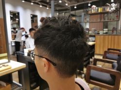 -Mentor Hair Salon