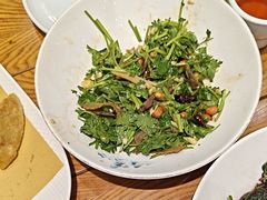 -黄泥岗·地道湖北菜(奥特莱斯店)