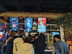 -暴风岛沉浸式体验馆(百联世纪店)