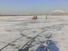 -人民防洪胜利纪念塔