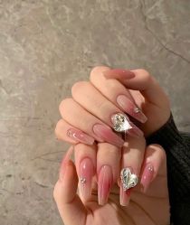 -NEW LOOK-绿麓 · 美甲美睫脱毛工作室