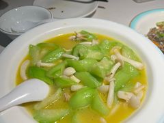 -壹只菜·崇明本地特色菜(崇明南门店)