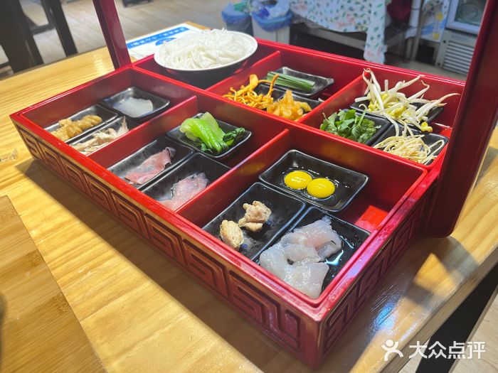 勺子米线·云南传统小吃市集(四方街店)图片