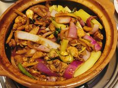 -胡须佬鸡煲四季火锅店(石厦西村直营店)