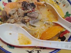 -三爷糟粕醋·鲜鱼汤·海南特色小吃(新华南路店)