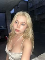 -型色沙龙