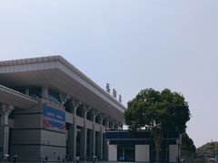 -岳阳东站