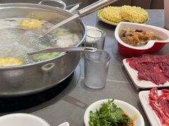 -官塘陈记鱼生·潮汕砂锅粥·牛肉火锅(潮枫路总店)