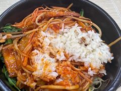 -拌来拌去石鍋拌飯(文鼎店)