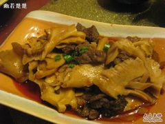菇烧牛腩-缪氏川菜(丰盛町店)