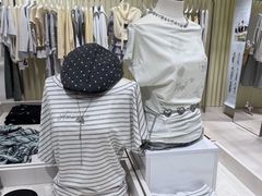 -杭州湖滨银泰in77