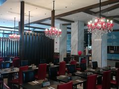 -上海虹桥西郊假日酒店