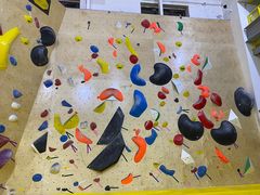 -问山MountQuest攀岩馆