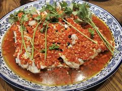 剁椒鱼头-湘味依久(九华吉利店)