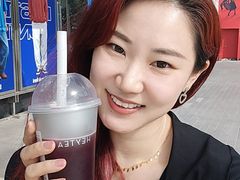 -喜茶(上海淮海中路渔阳里店)