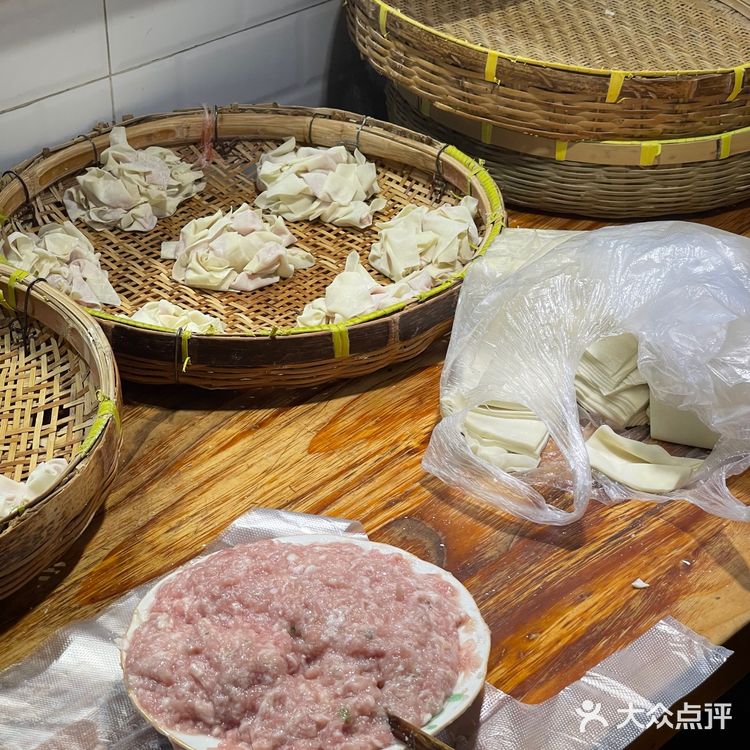 南京｜南京猪肉锅贴天花板