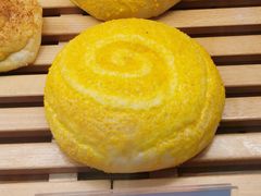 黄米芝士-木子木水日式烫面包(世界城光谷店)