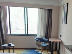 -华海酒店(茂名高铁站店)