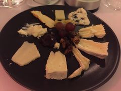 -La Villa French Restaurant