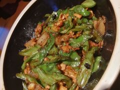 -老长沙湘菜馆(凤凰路店)