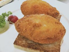 奶油鸡卷-小白桦西餐厅